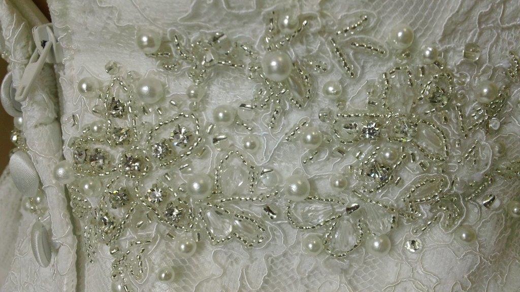beaded lace dress 
