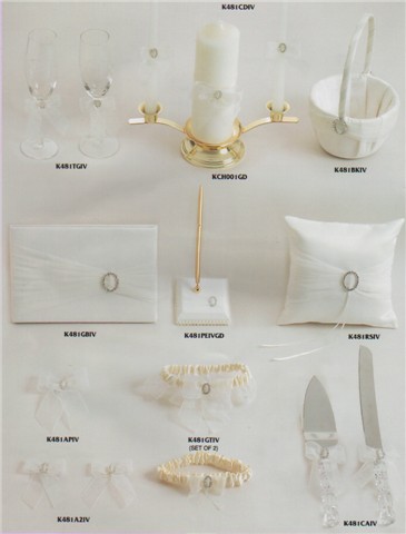 Ivory wedding accessories
