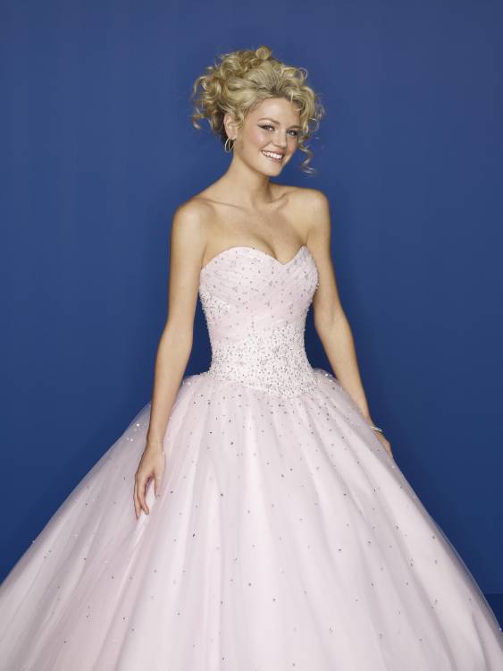 sweetheart prom ball gown