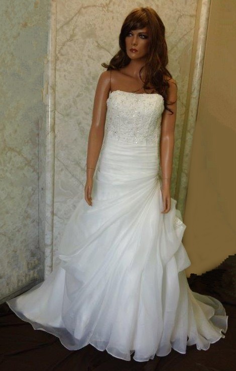 Cheap 2013 Wedding Dresses Samples